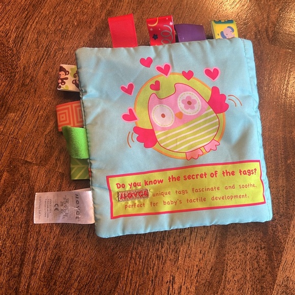 Baby girl lovey items - Picture 9 of 9